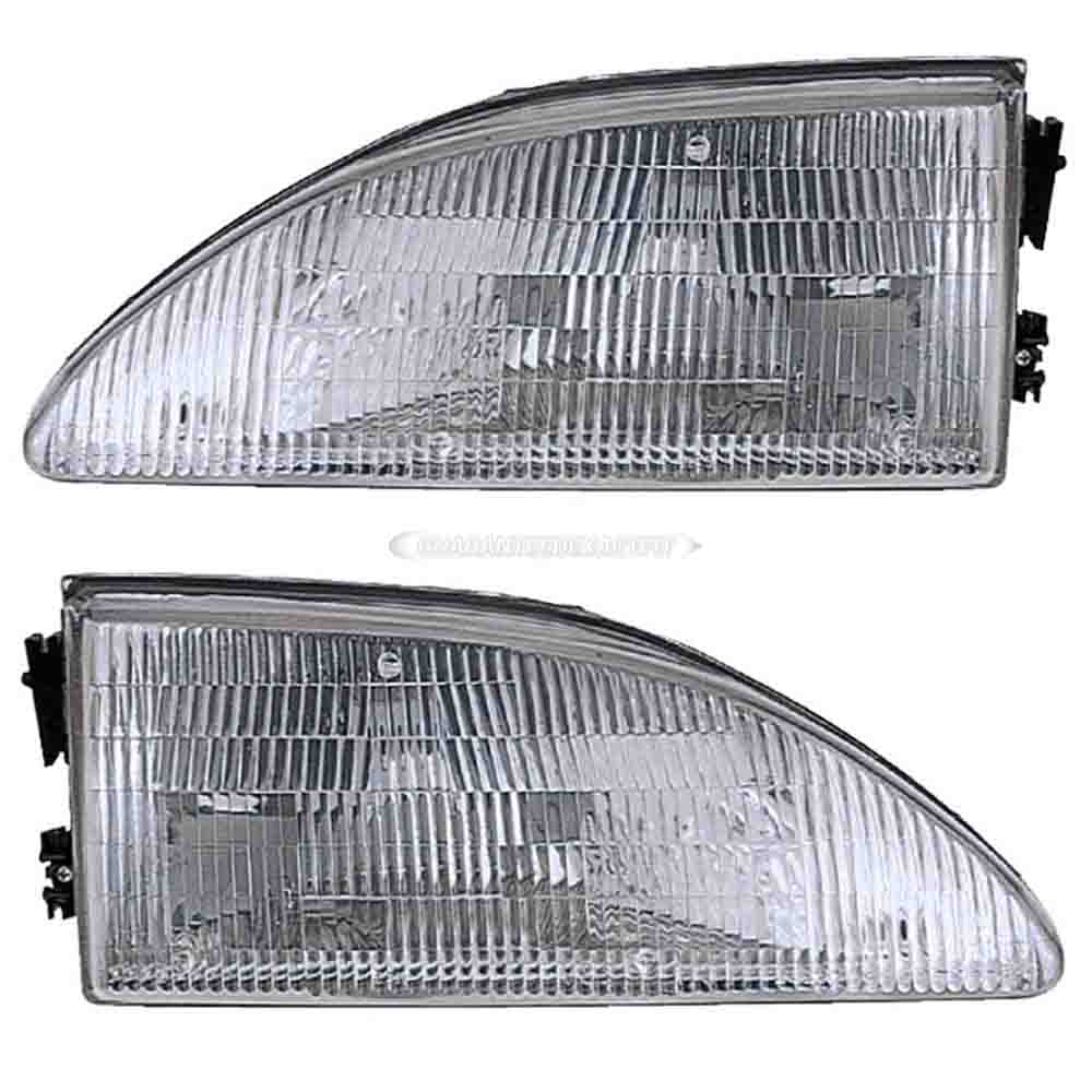 
 Ford Mustang Headlight Assembly Pair 
