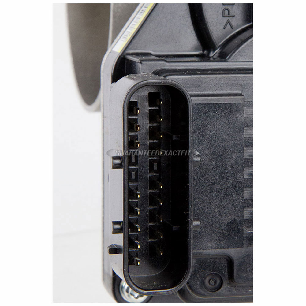 2004 Pontiac Grand Prix Throttle Body 3.8L Models 4760085 ON