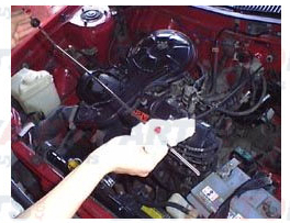 checking transmission fluid