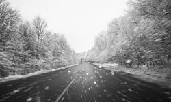 20 Things You Should Keep In Your Car This Winter.