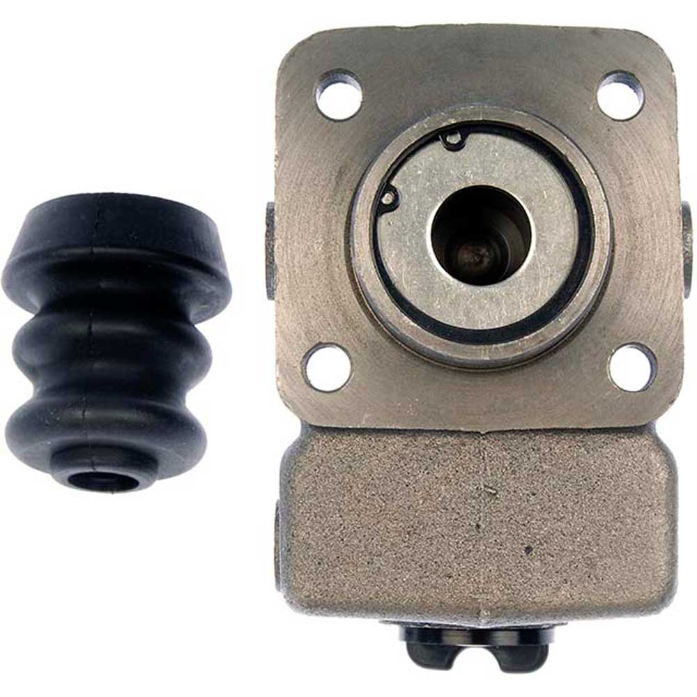 1982 International S1925 Brake Master Cylinder