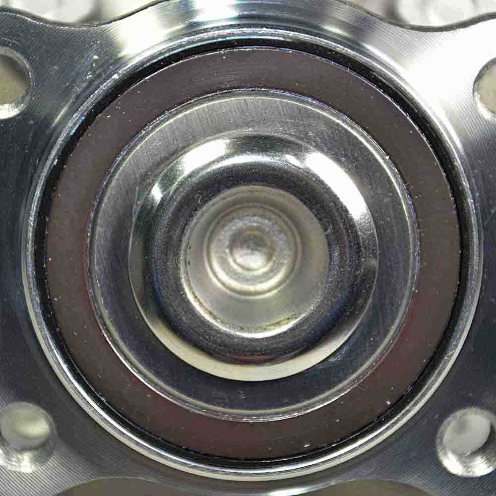2016 Chevrolet Spark EV Wheel Hub Assembly