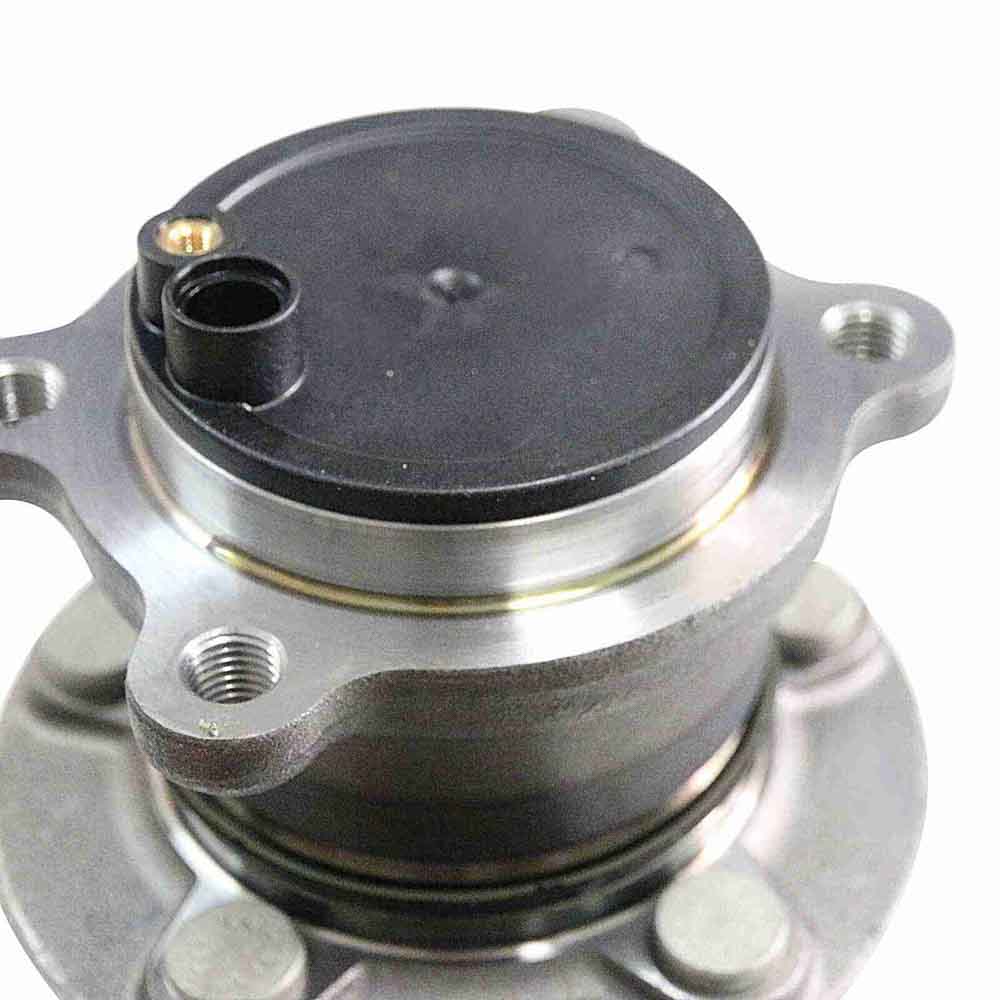 2017 Ford Transit Connect Wheel Hub Assembly