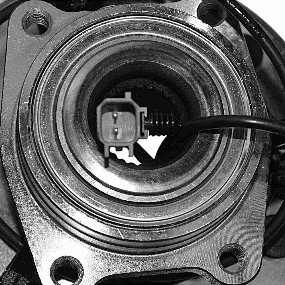 2007 Chrysler Pacifica Wheel Hub Assembly