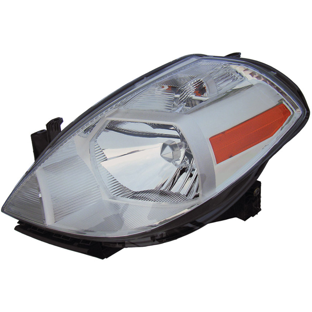 2009 Nissan Versa Headlight Assembly Pair
