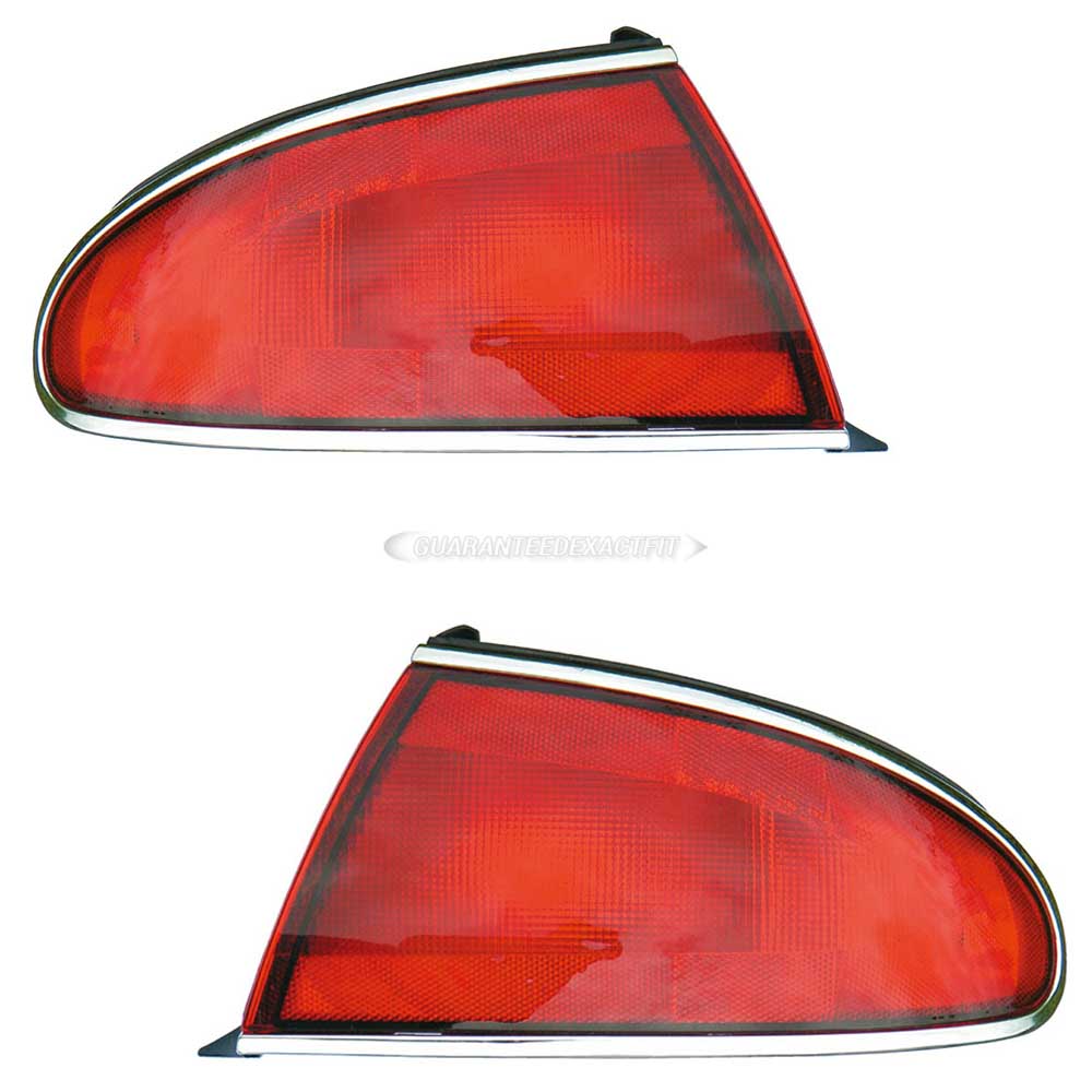 2000 Buick Century Tail Light Assembly Pair