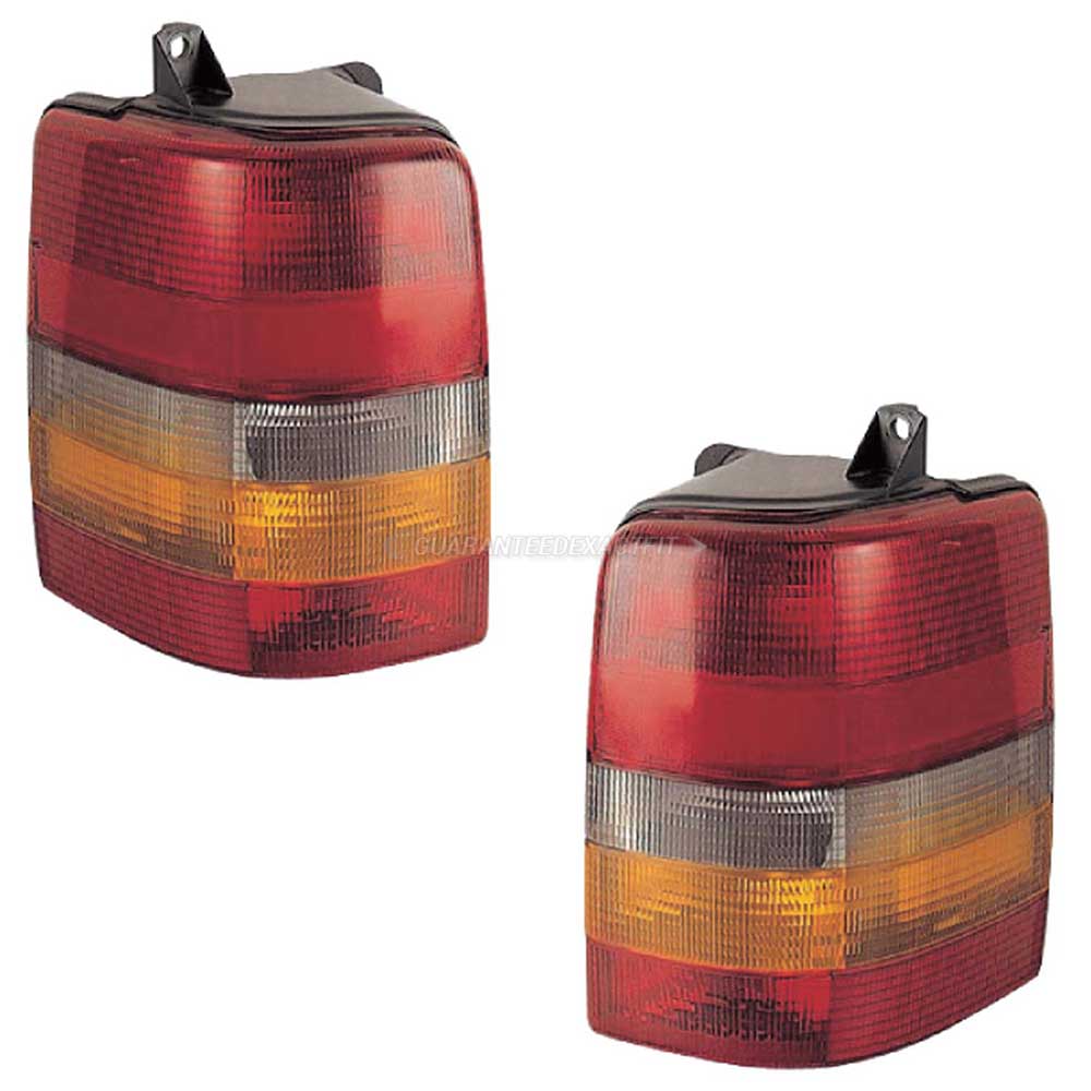 1994 Jeep Grand Cherokee Tail Light Assembly Pair