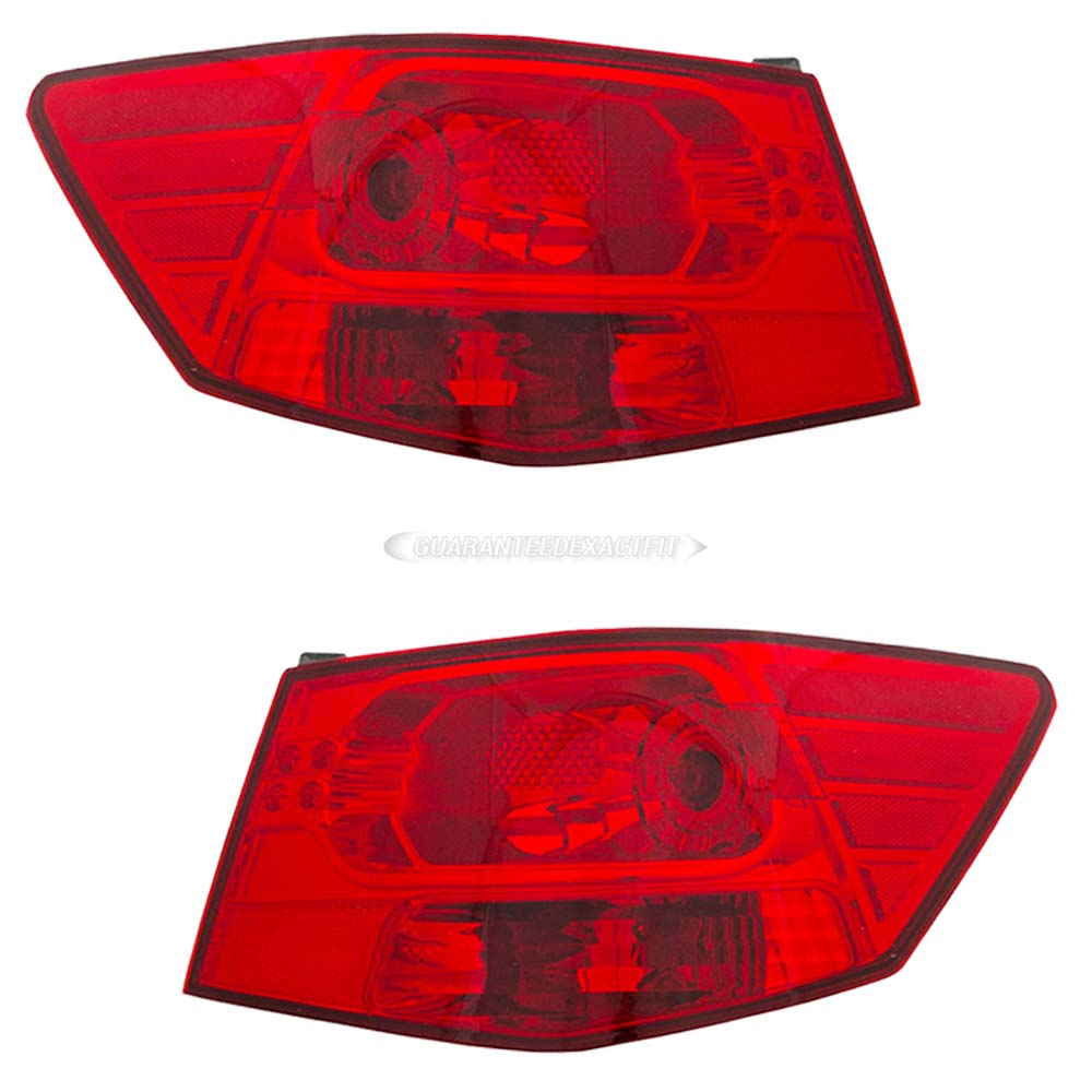 2011 Kia Forte Tail Light Assembly Pair
