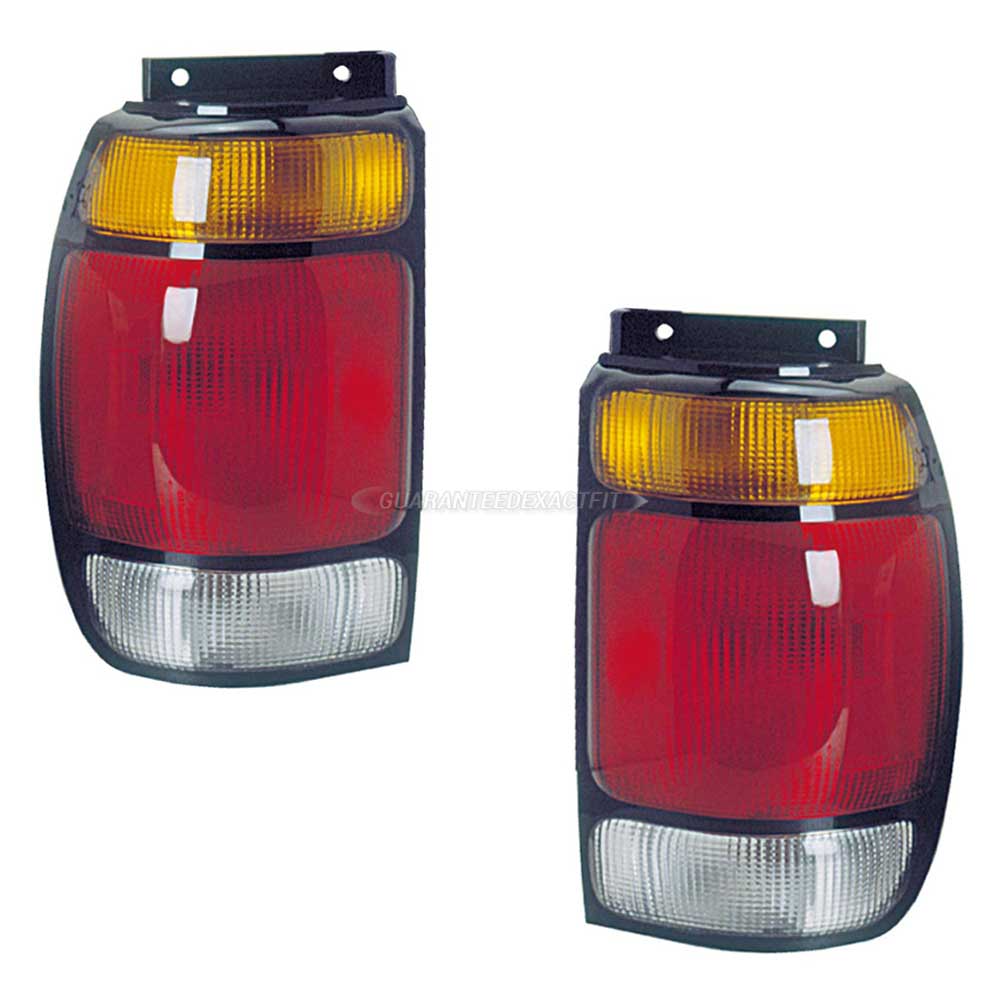 1995 Ford Explorer Tail Light Assembly Pair