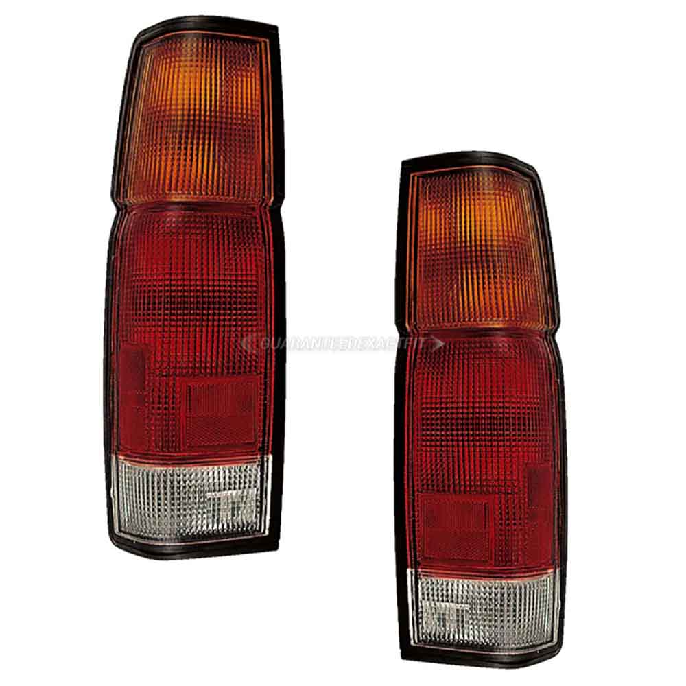 1990 Nissan D21 Tail Light Assembly Pair
