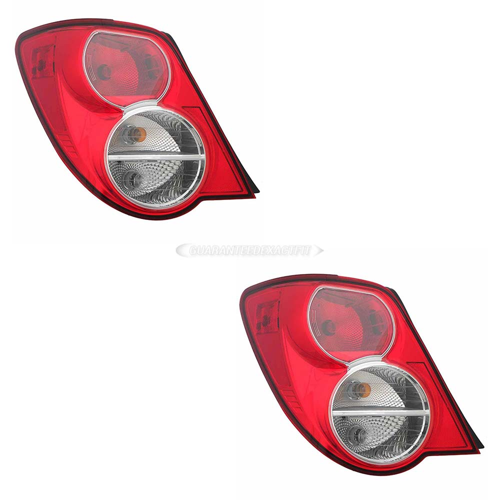 2013 Chevrolet Sonic Tail Light Assembly Pair