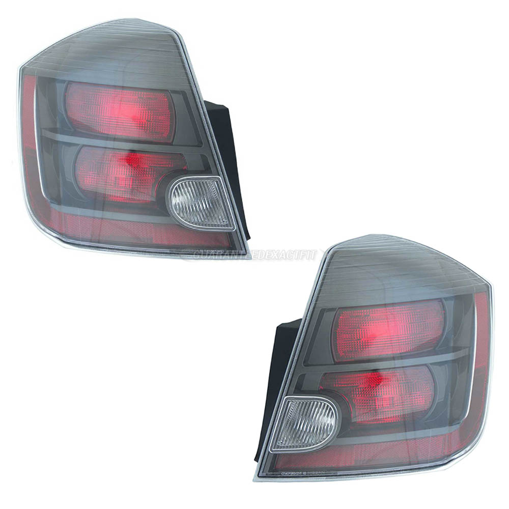 2012 Nissan Sentra Tail Light Assembly Pair