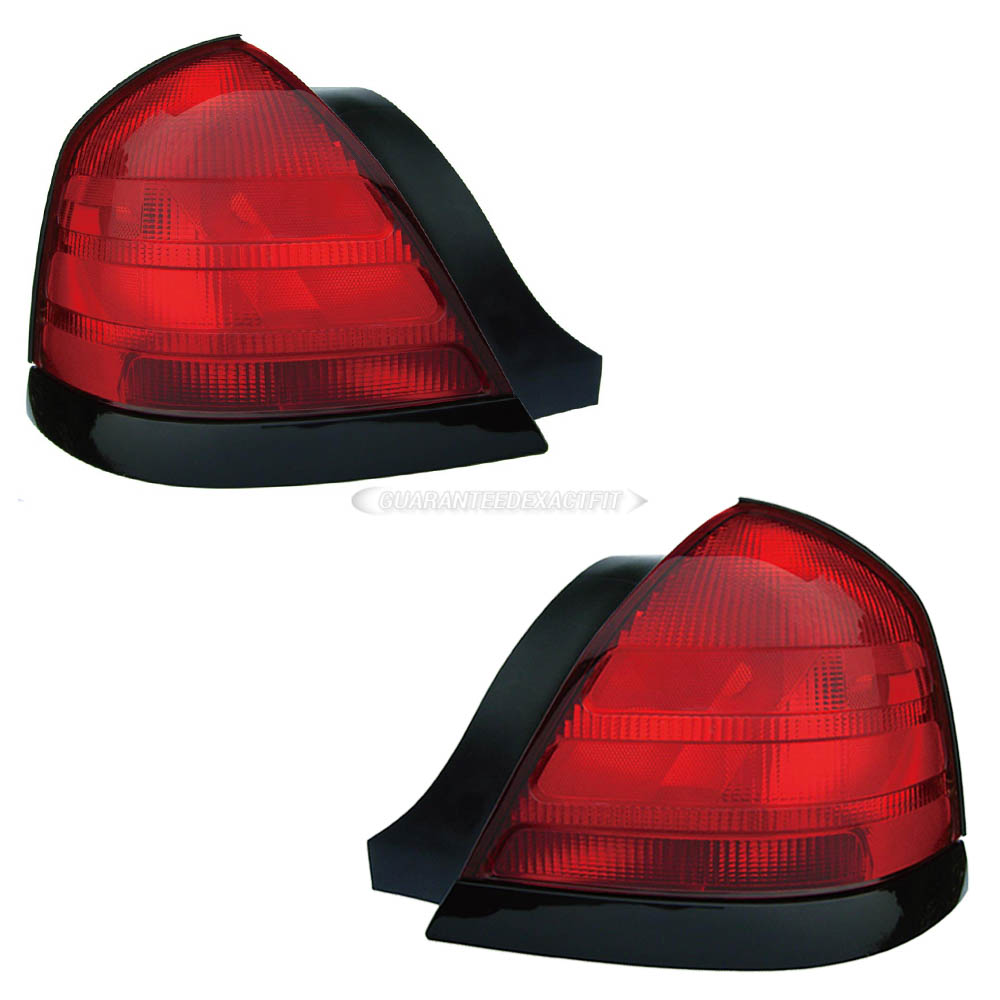2000 Ford Crown Victoria Tail Light Assembly Pair