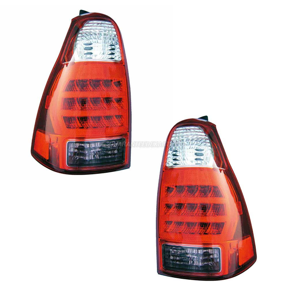 2007 Toyota 4Runner Tail Light Assembly Pair