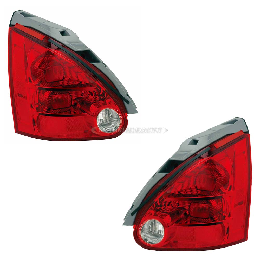 2004 Nissan Maxima Tail Light Assembly Pair