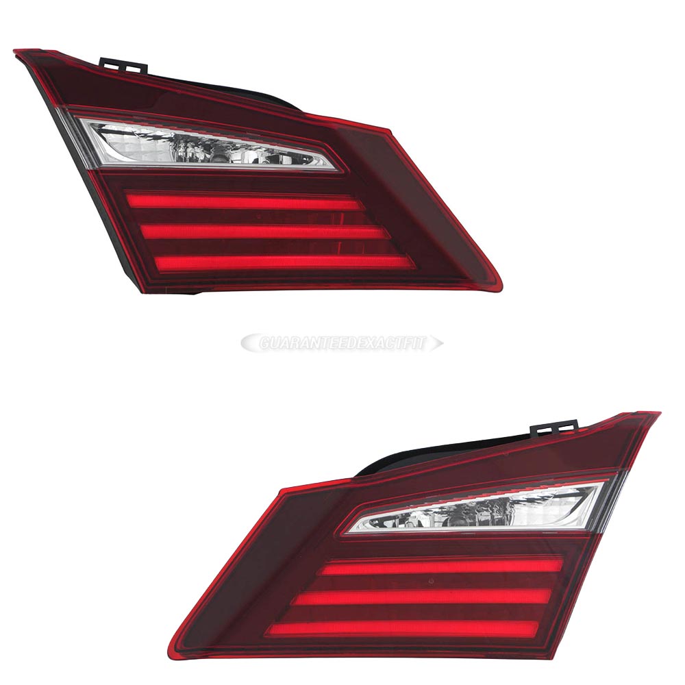 2017 Honda Accord Tail Light Assembly Pair