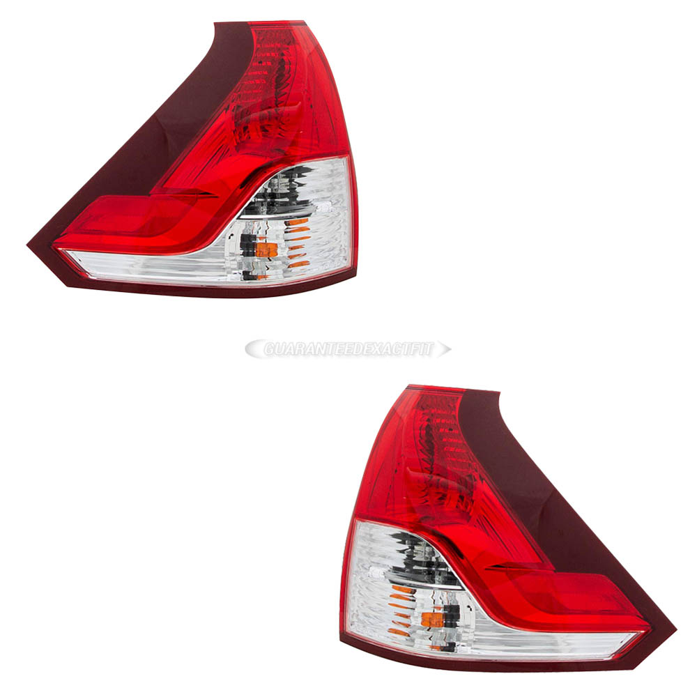 2012 Honda CR-V Tail Light Assembly Pair