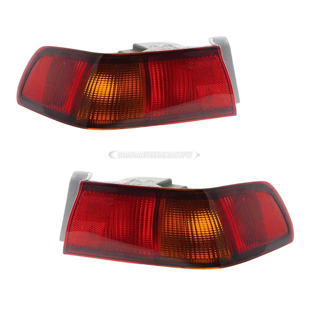 1998 Toyota Camry Tail Light Assembly Pair