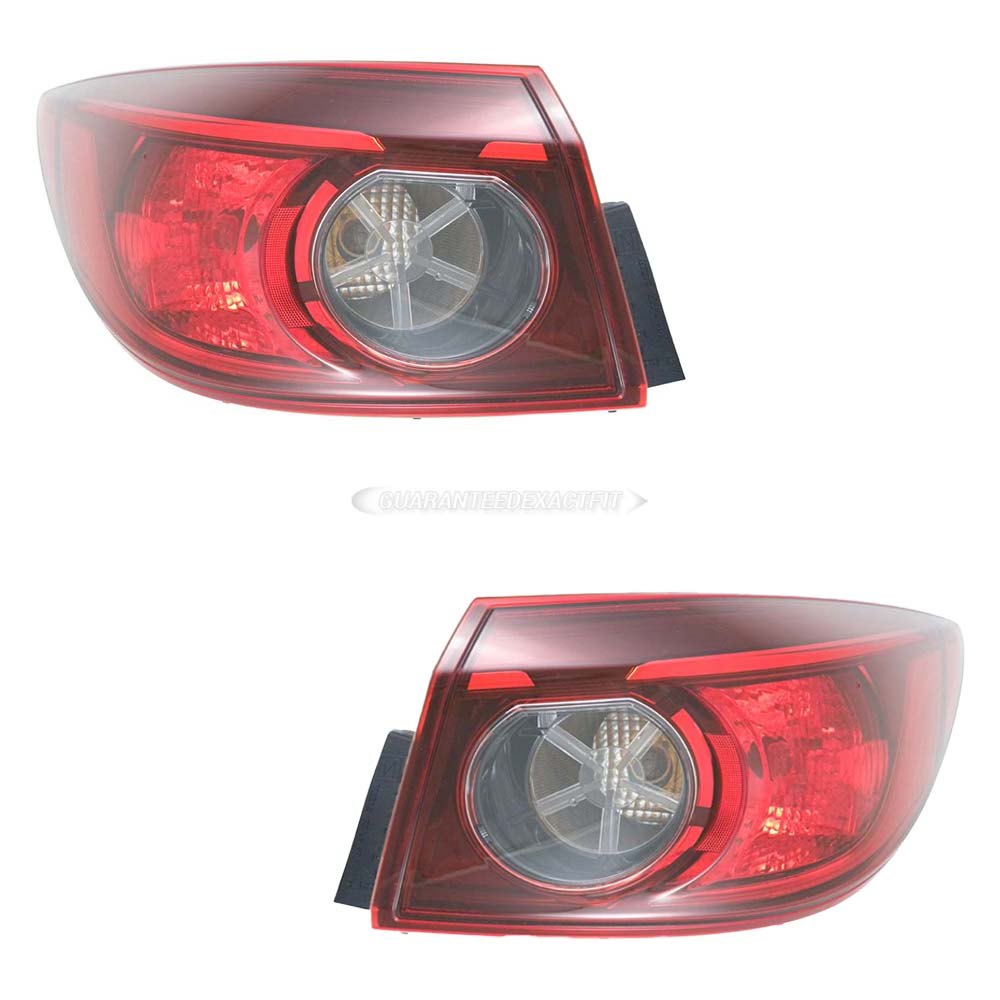 2014 Mazda 3 Tail Light Assembly Pair