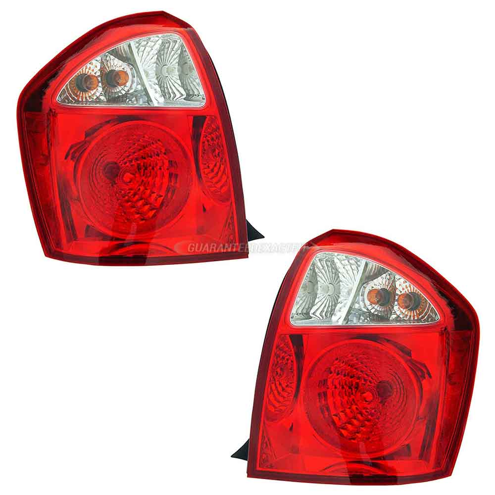 2006 Kia Spectra5 Tail Light Assembly Pair