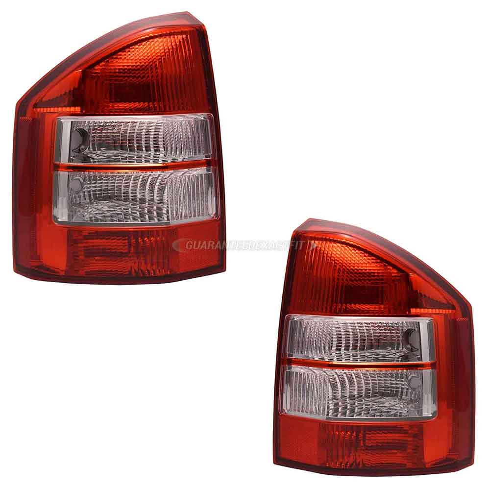 2007 Jeep Compass Tail Light Assembly Pair
