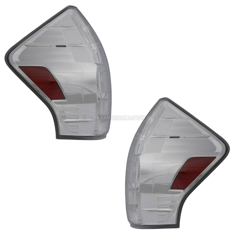 2012 Toyota Prius V Tail Light Assembly Pair