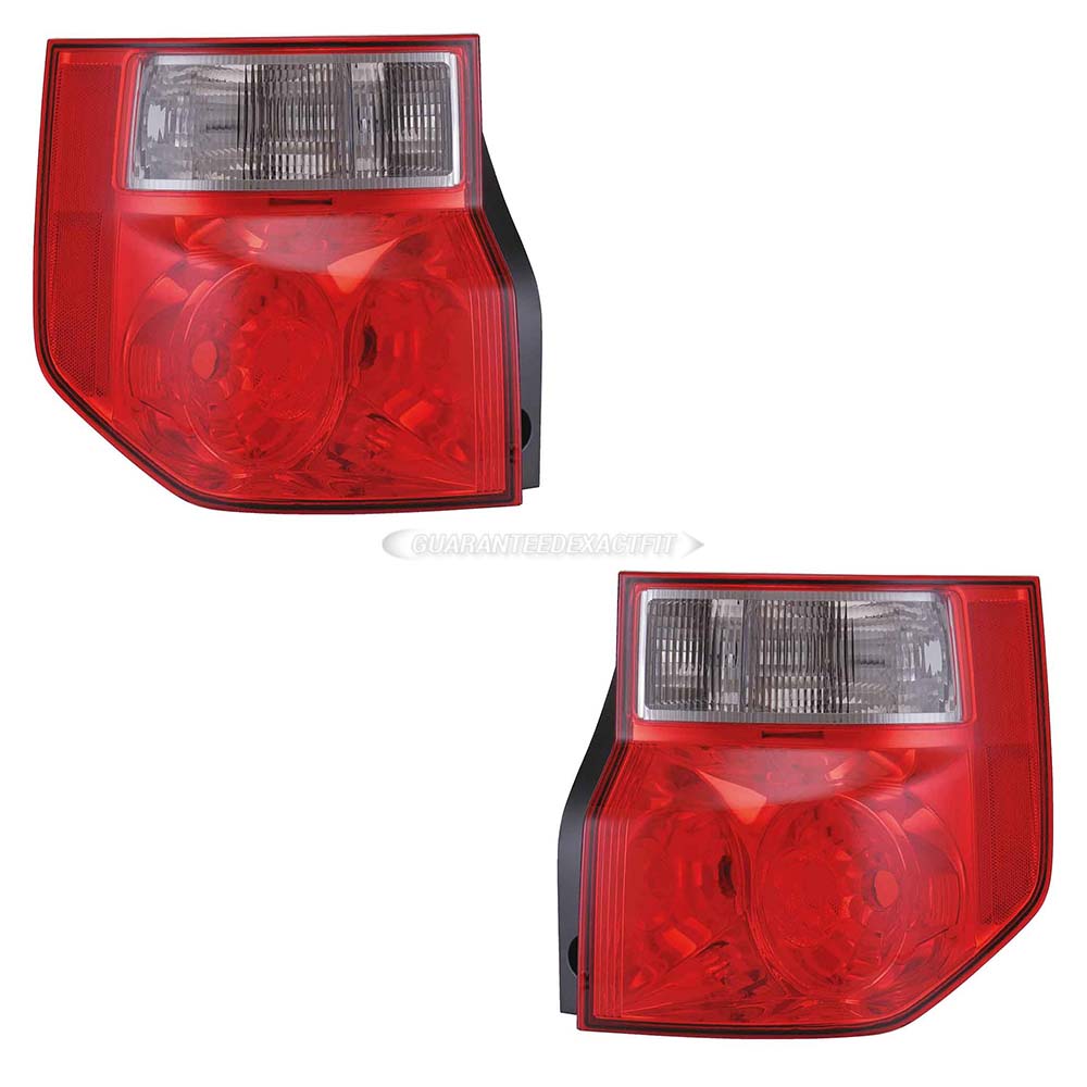 2006 Honda Element Tail Light Assembly Pair