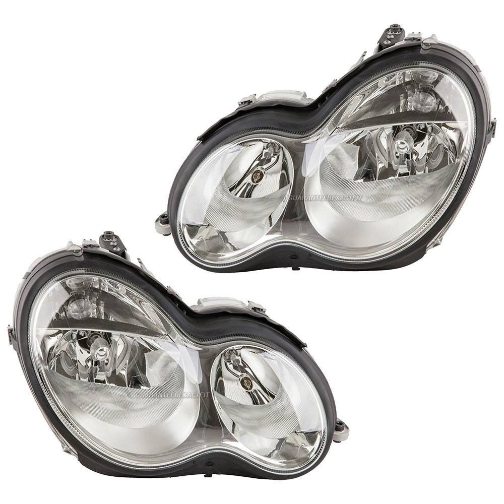 Mercedes Benz c350 headlight assembly pair