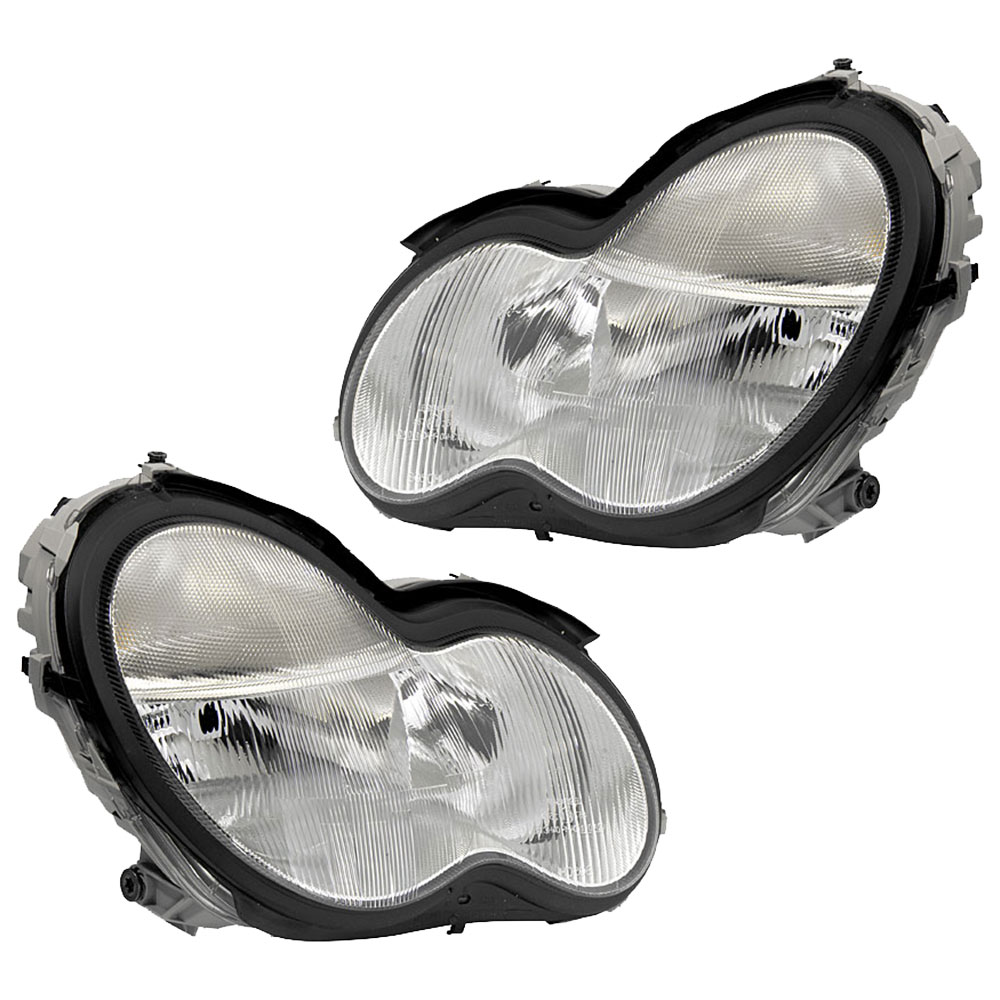 2007 Mercedes Benz C280 Headlight Assembly Pair