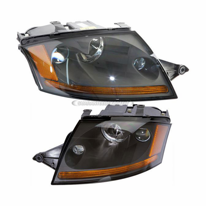 2005 Audi TT Headlight Assembly Pair Headlight Assembly Pair Triple Halogen with Black Trim