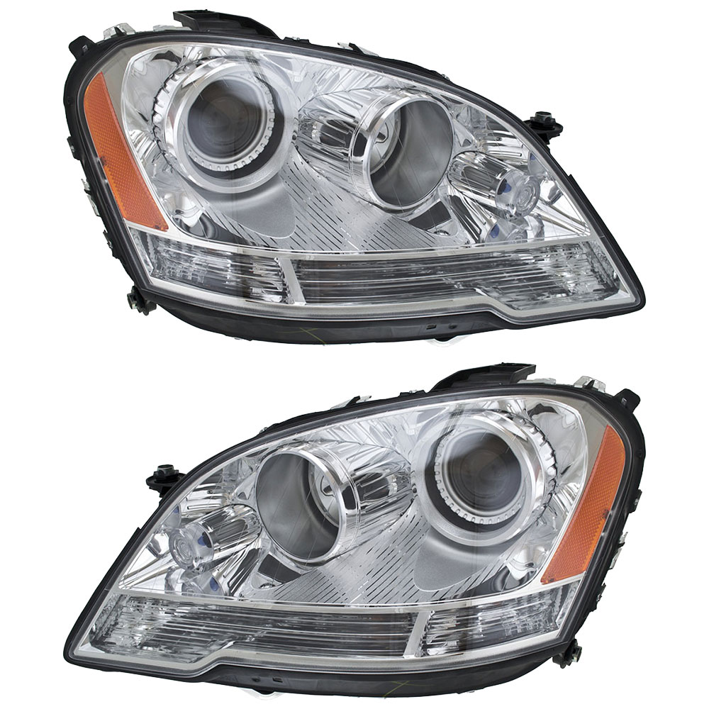 2011 Mercedes Benz ML63 AMG Headlight Assembly Pair 