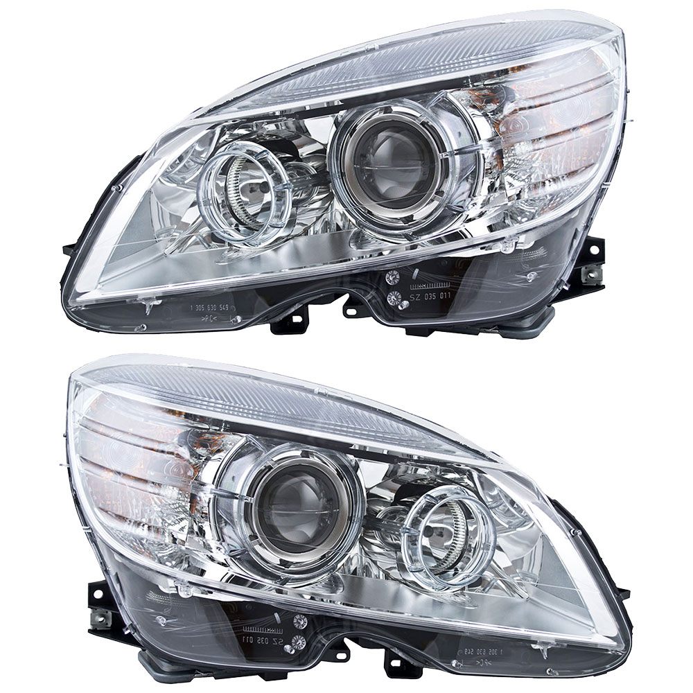 2012 Mercedes Benz c300 headlight assembly pair 