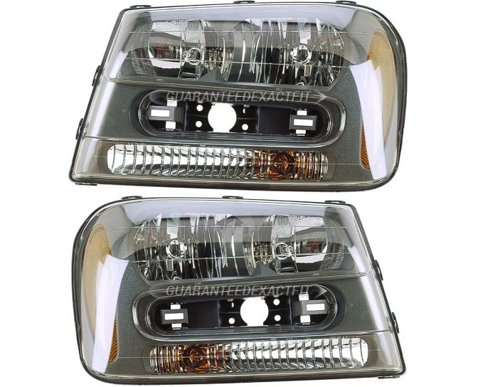 Chevrolet Trailblazer Headlight Assembly Pair