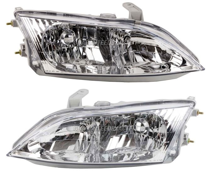 Lexus ES300 Headlight Assembly Pair