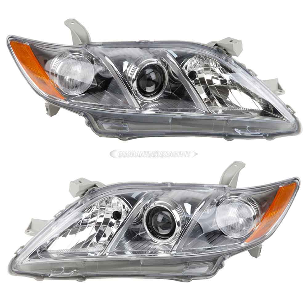 2007 Toyota Camry Headlight Assembly Pair