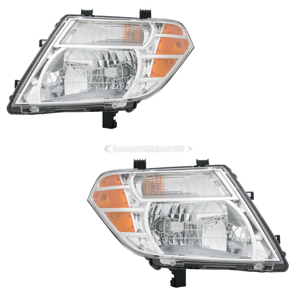2012 Nissan Pathfinder Headlight Assembly Pair