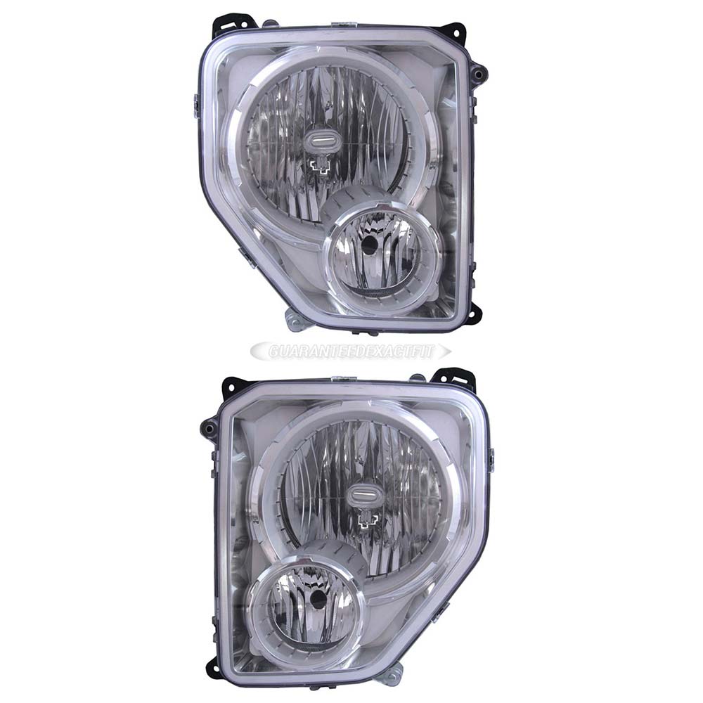 2012 Jeep Liberty Headlight Assembly Pair