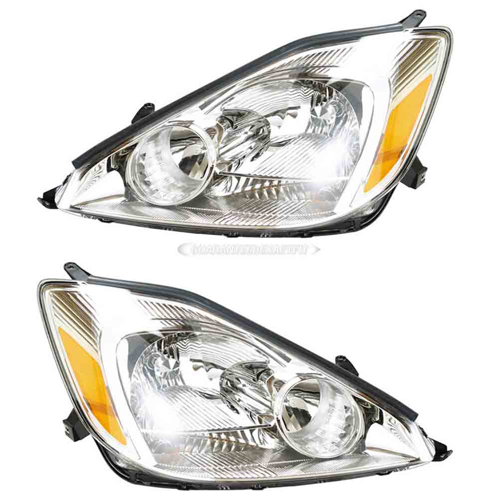 2004 Toyota Sienna Headlight Assembly Pair