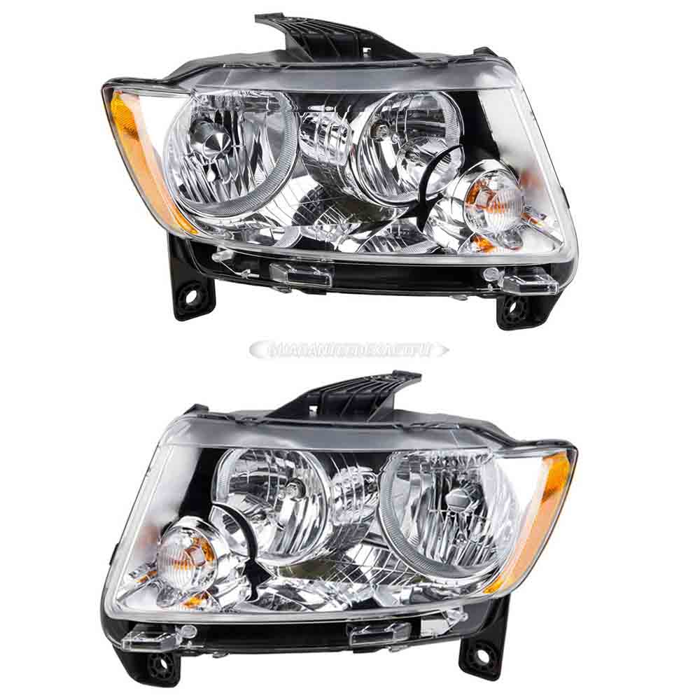 2012 Jeep Grand Cherokee Headlight Assembly Pair
