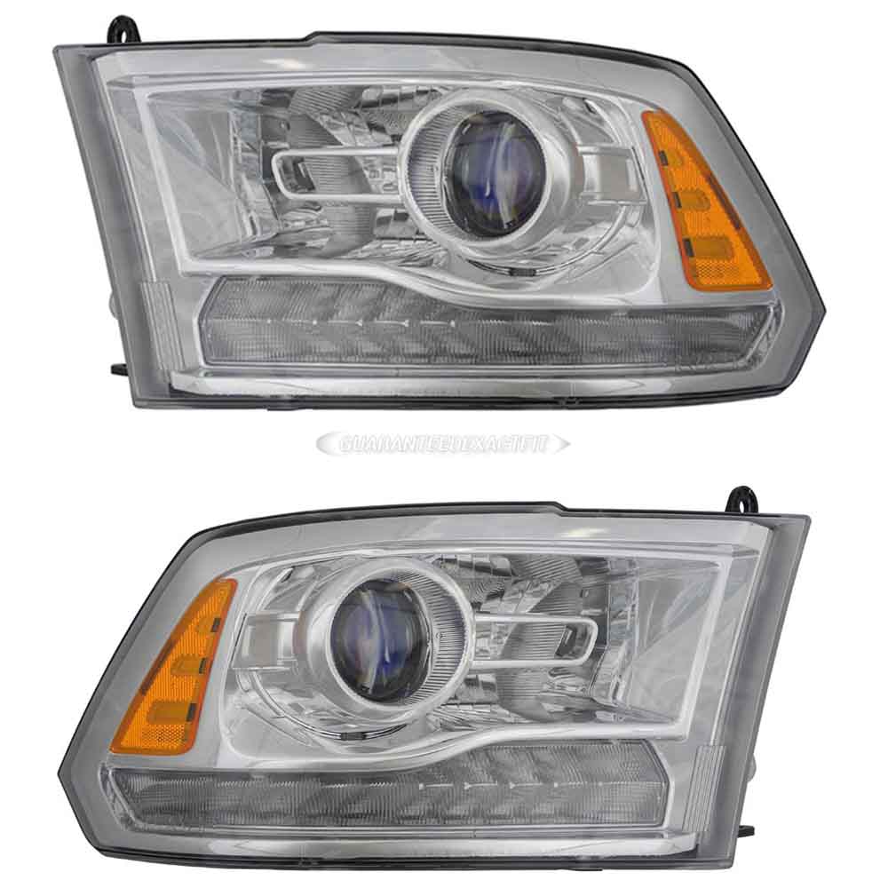 2015 Dodge Ram Trucks Headlight Assembly Pair