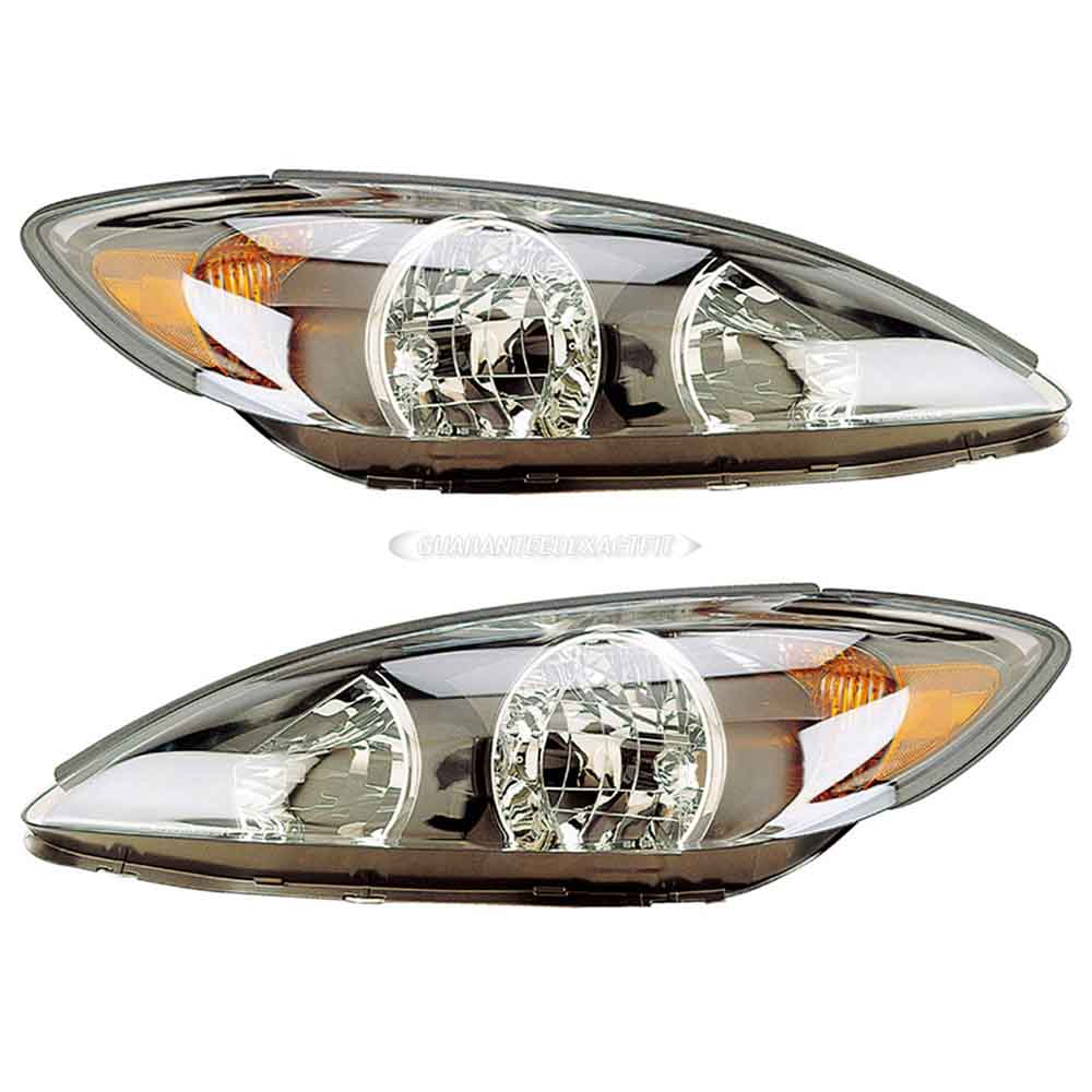 2004 Toyota Camry Headlight Assembly Pair