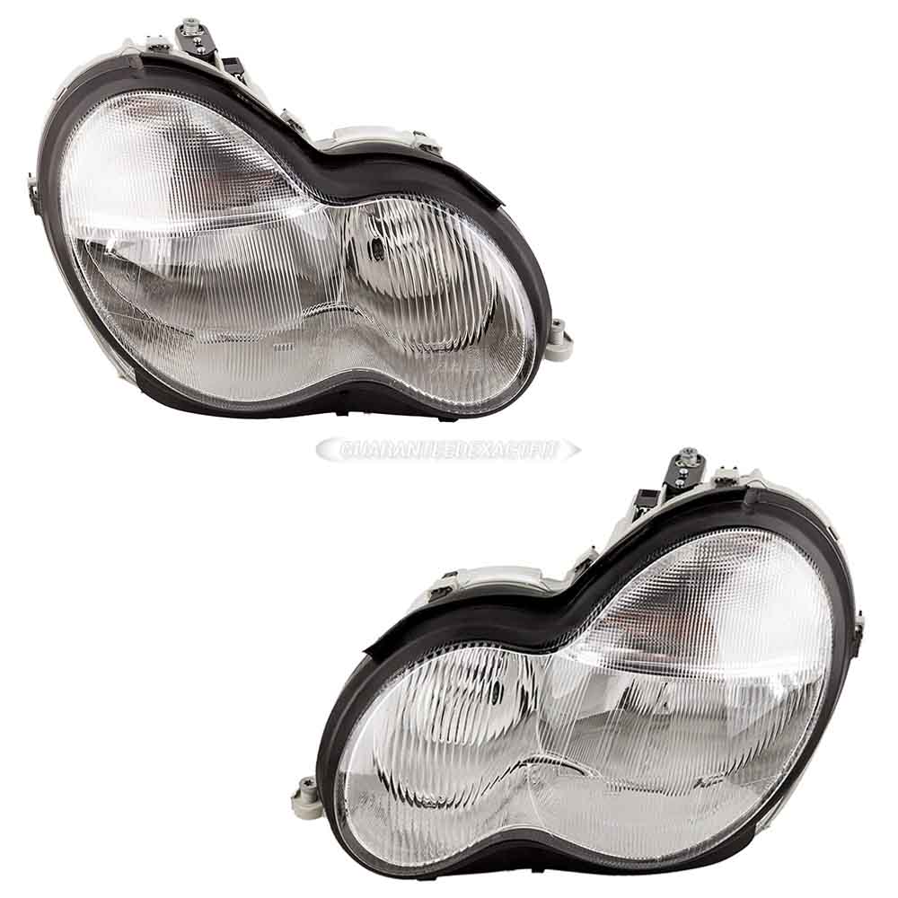 2004 Mercedes Benz C320 Headlight Assembly Pair