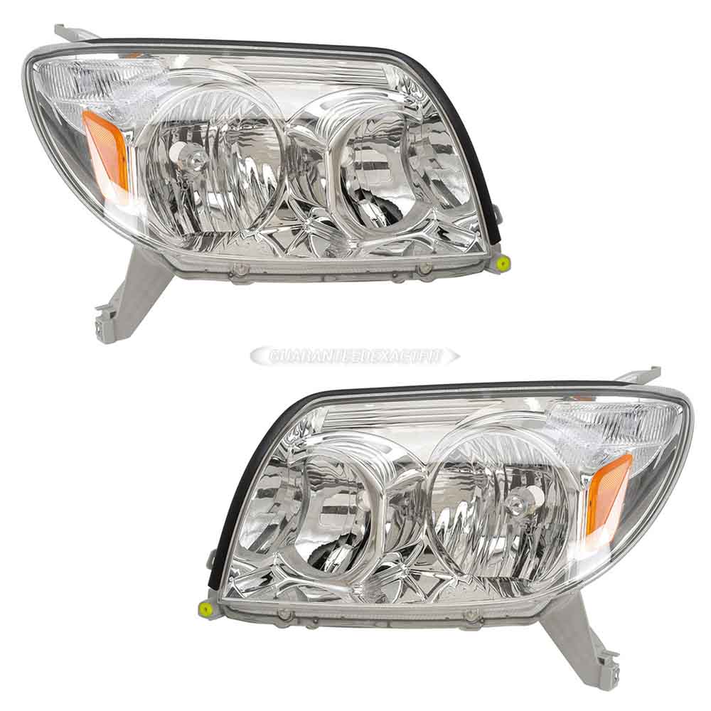 2004 Toyota 4Runner Headlight Assembly Pair