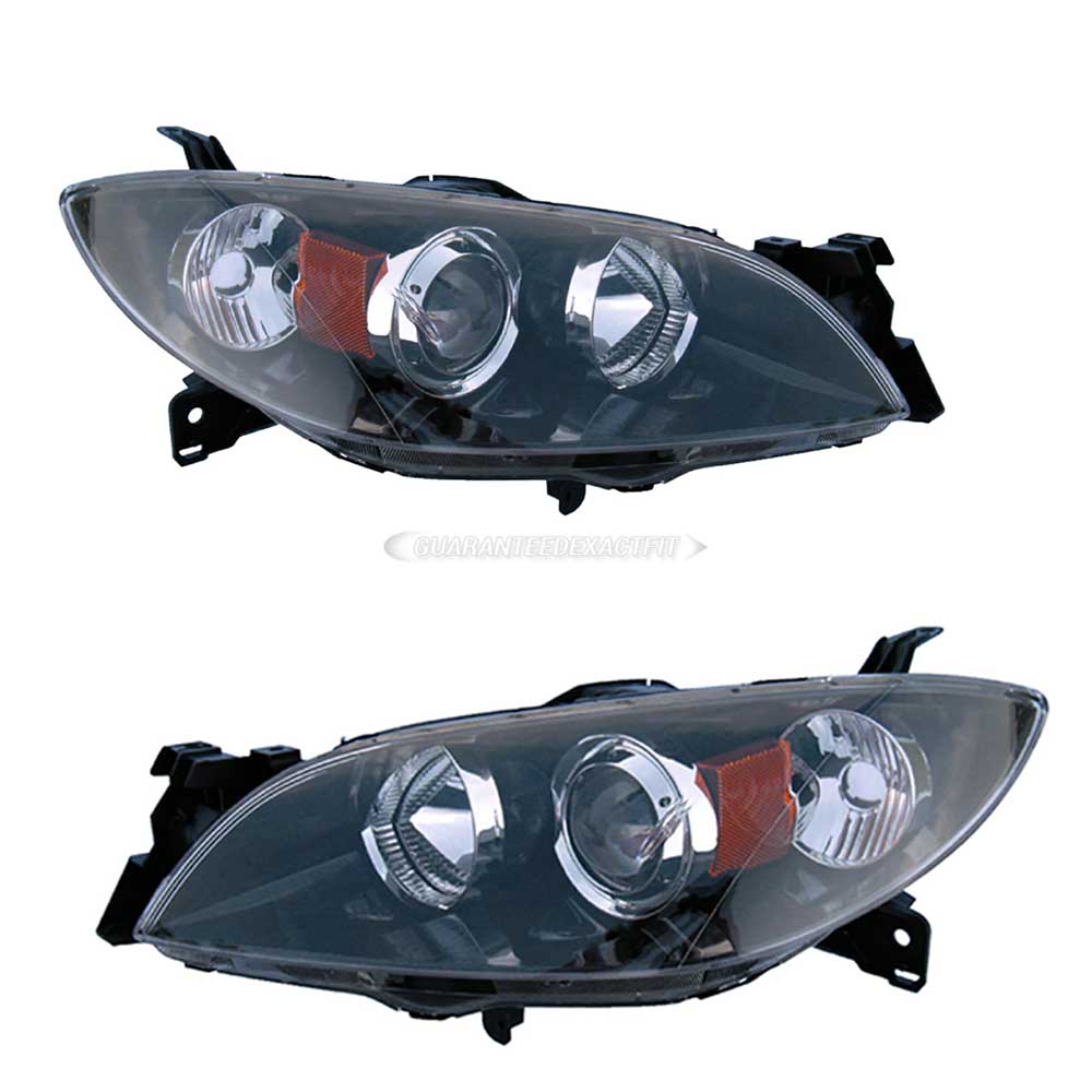 2004 Mazda 3 Headlight Assembly Pair
