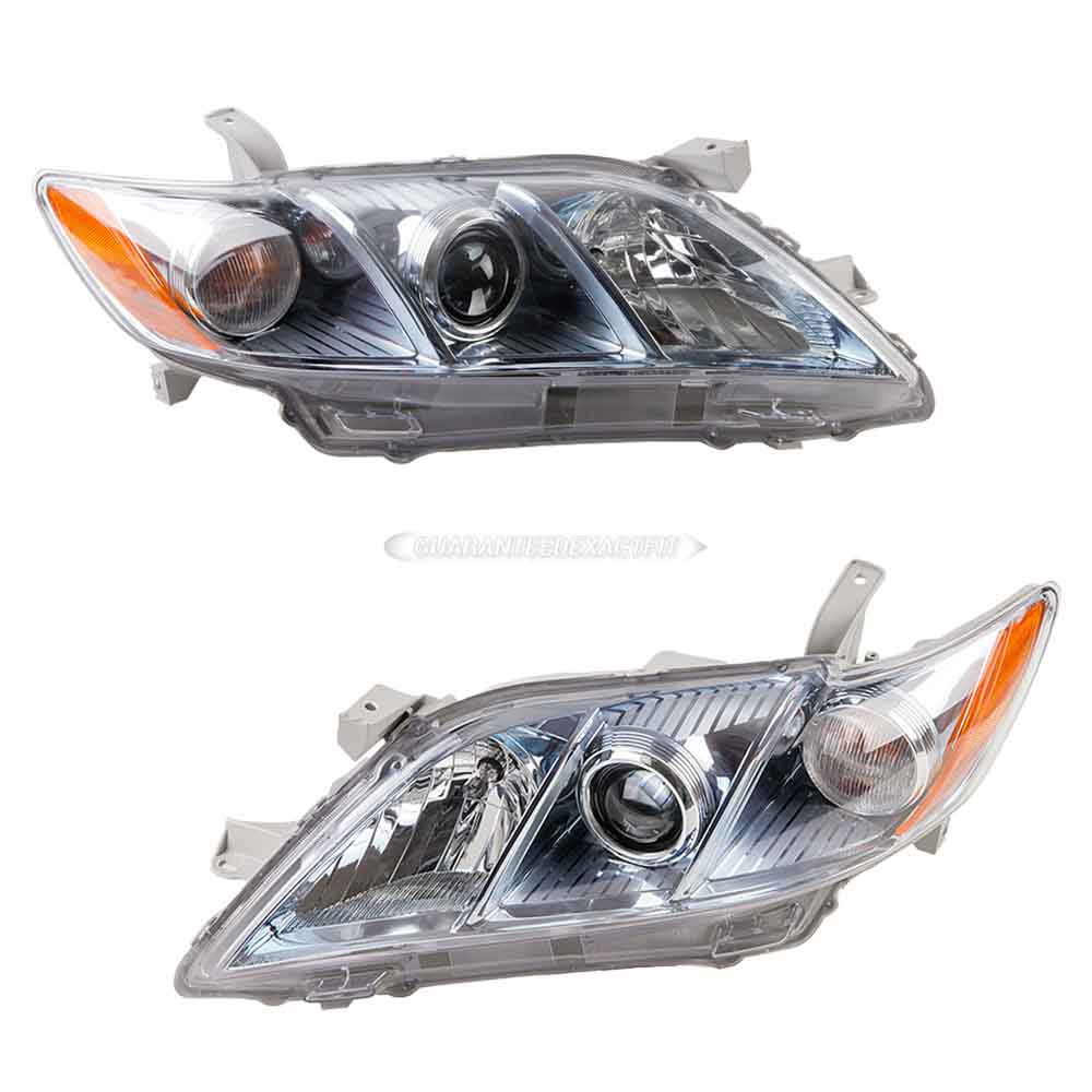 2009 Toyota Camry Headlight Assembly Pair
