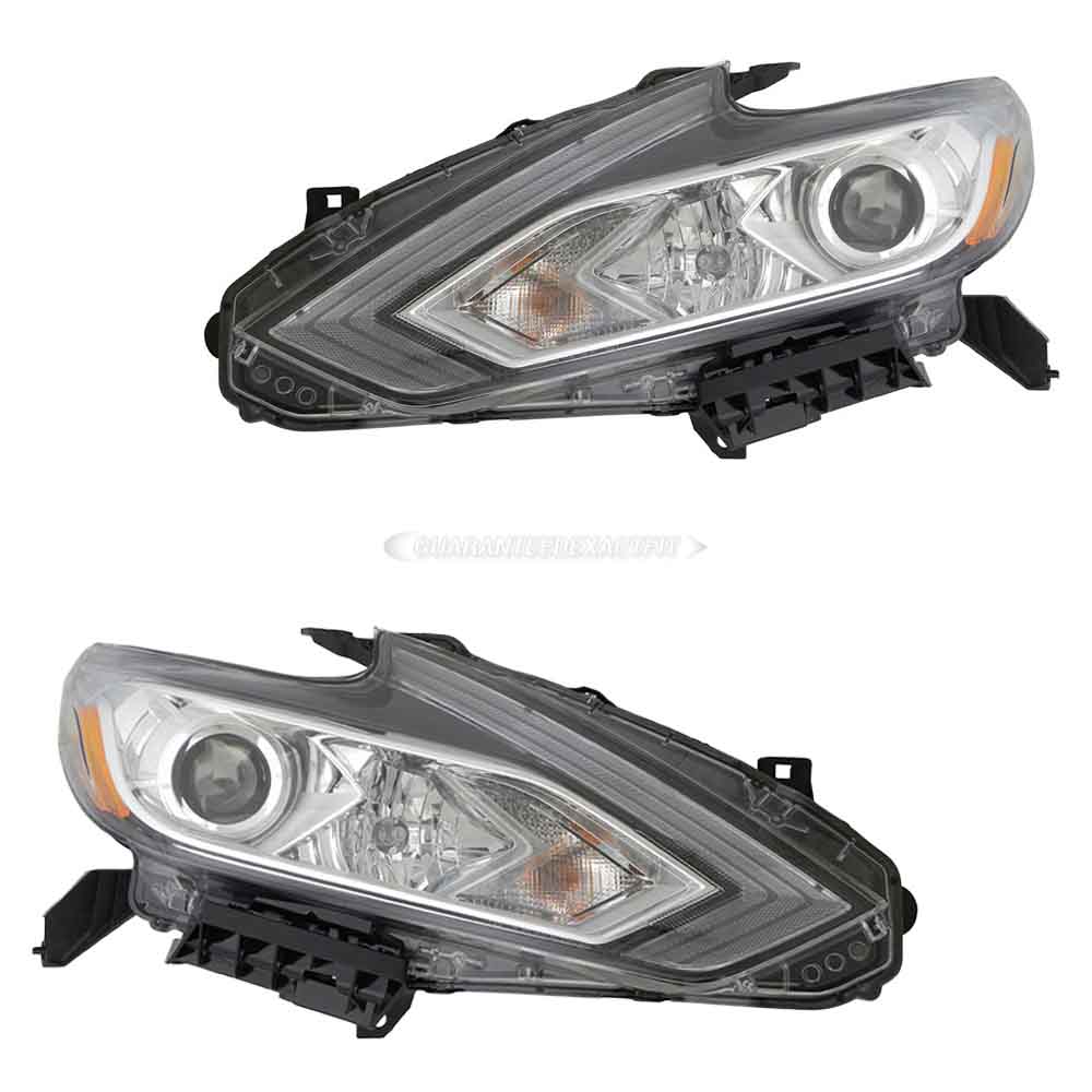 2017 Nissan Altima Headlight Assembly Pair