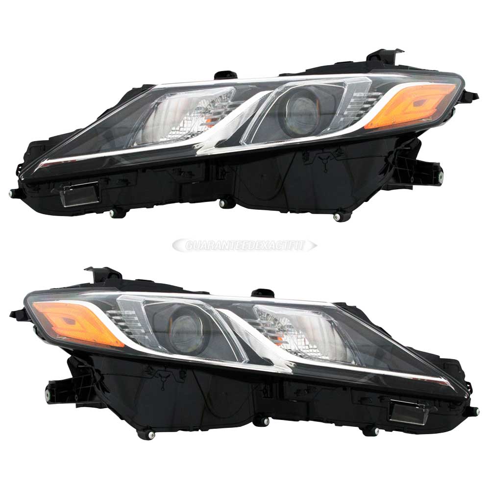 2023 Toyota Camry Headlight Assembly Pair