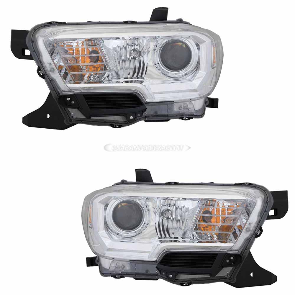 2017 Toyota Tacoma Headlight Assembly Pair