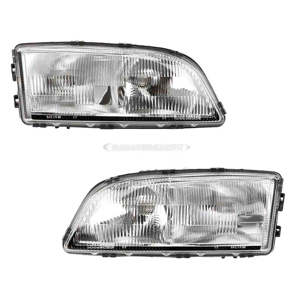 2000 Volvo V70 Headlight Assembly Pair