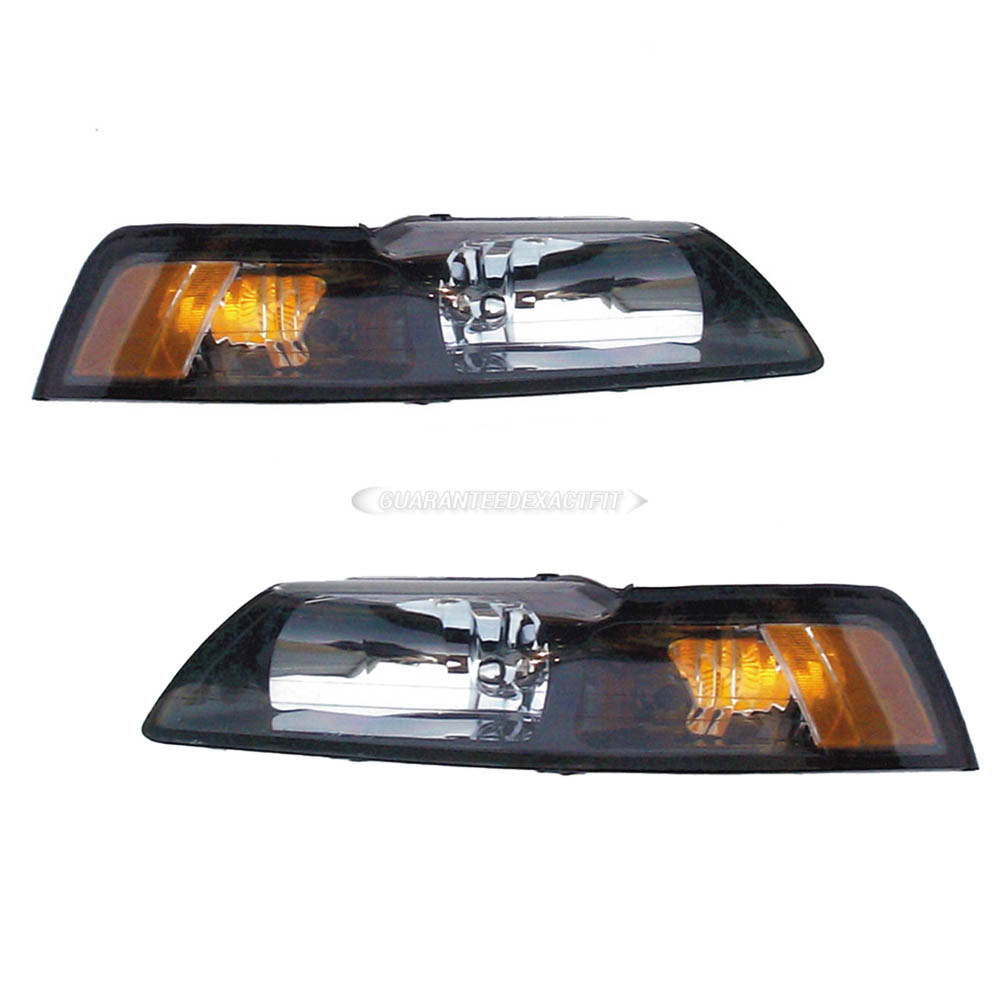 2003 Ford Mustang Headlight Assembly Pair